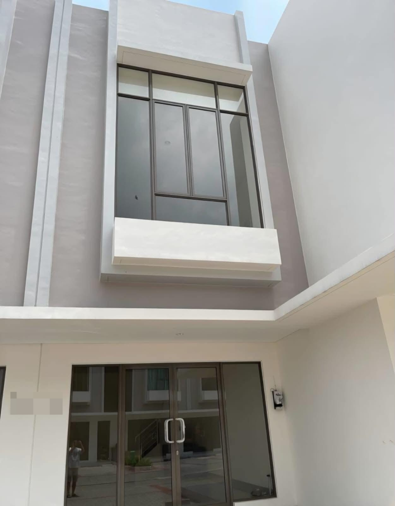 Disewakan Ruko Gading Serpong 2 Lantai di Aniva Grande By Rumah Chinida (Jb)