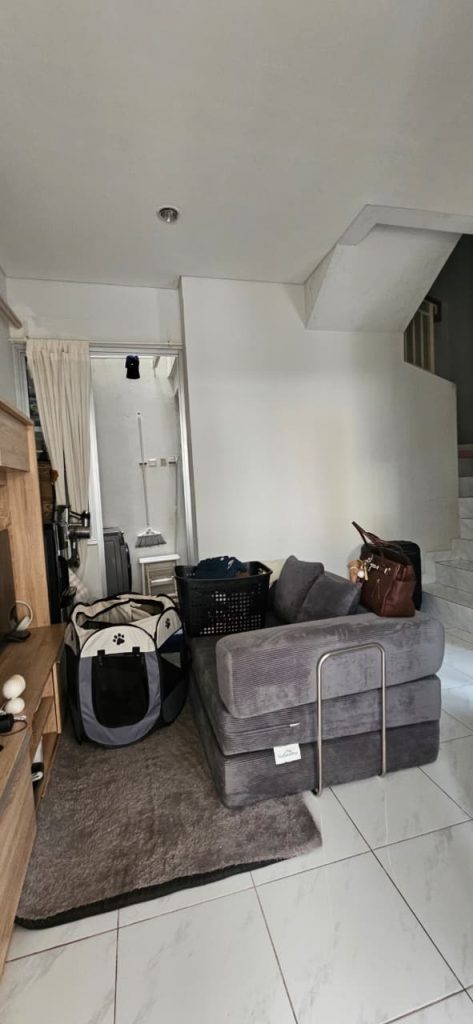 Dijual Cepat Rumah Gading Serpong SHM di Malibu Village By Rumah Chinida (Ay)
