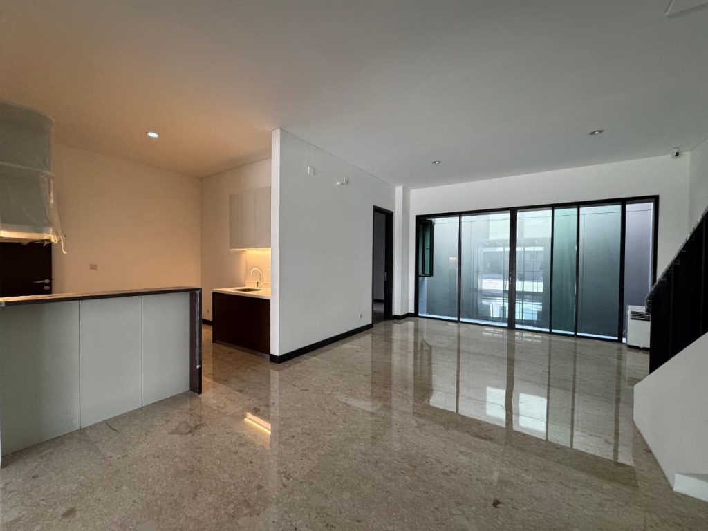 Dijual Rumah Hiera BSD Hadap Utara di Cluster Welton By Rumah Chinia (Ay)