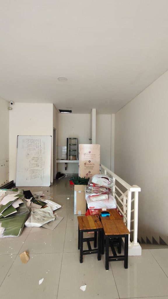 Disewakan Ruko Gading Serpong SHM di Pisa Grande 2 By Rumah Chinida (Dw)