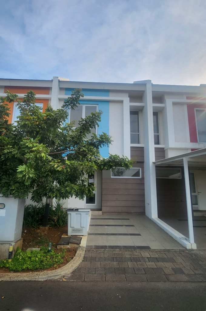 Disewakan Rumah Gading Serpong Uk 5X10 di Martinez By Rumah Chinida (Jb)