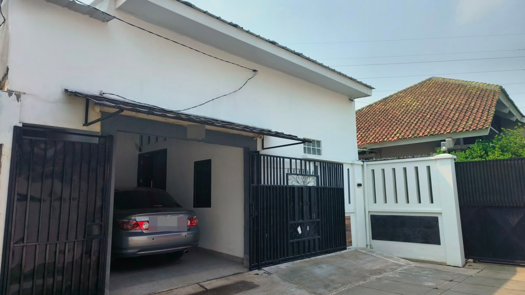 Dijual Rumah Kost Premium BSD City Hook di Ciater By Rumah Chinida (Jb)