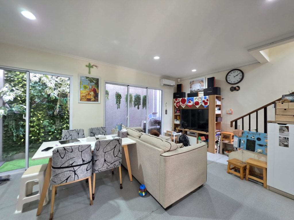 Dijual Rumah Gading Serpong Furnish di Cluster Rossini By Rumah Chinida (Jb)