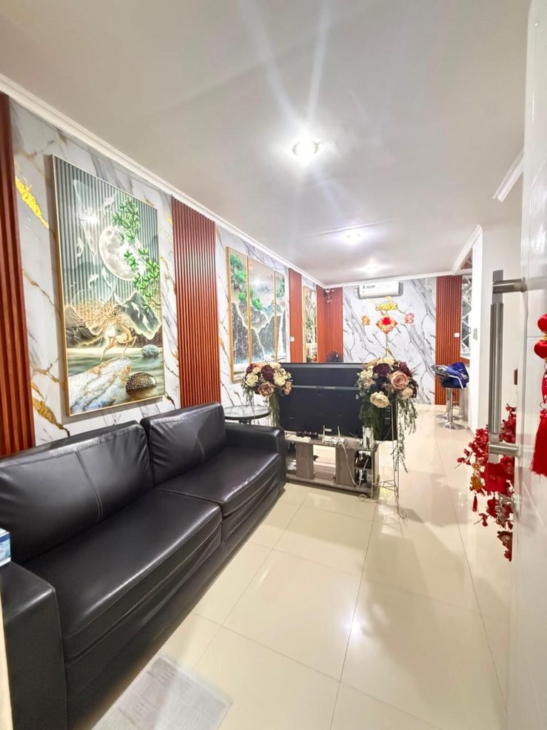 Dijual Rumah Gading Serpong di Cluster Karelia Village By Rumah Chinida (Ay)