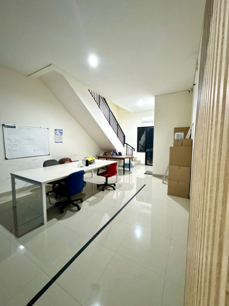 Dijual Ruko Gading Serpong PPJB 3 Lantai di Hampton Avenue By Rumah Chinida (Ay)